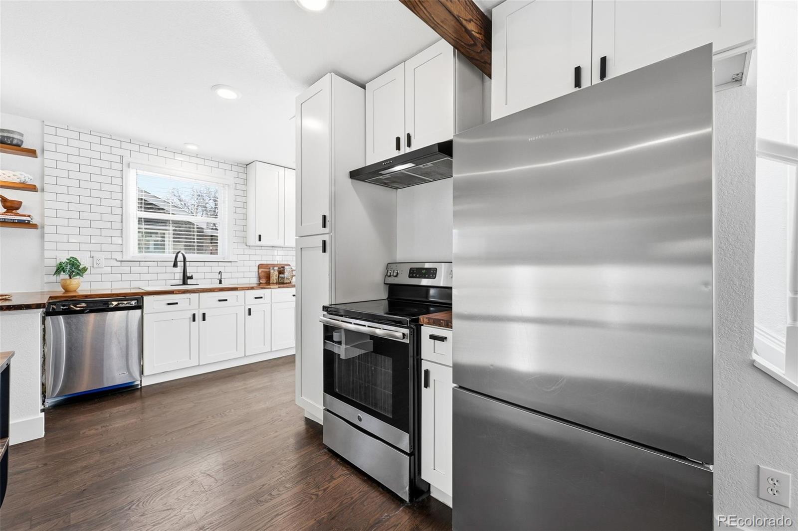 MLS Image #12 for 1661  trenton street,denver, Colorado