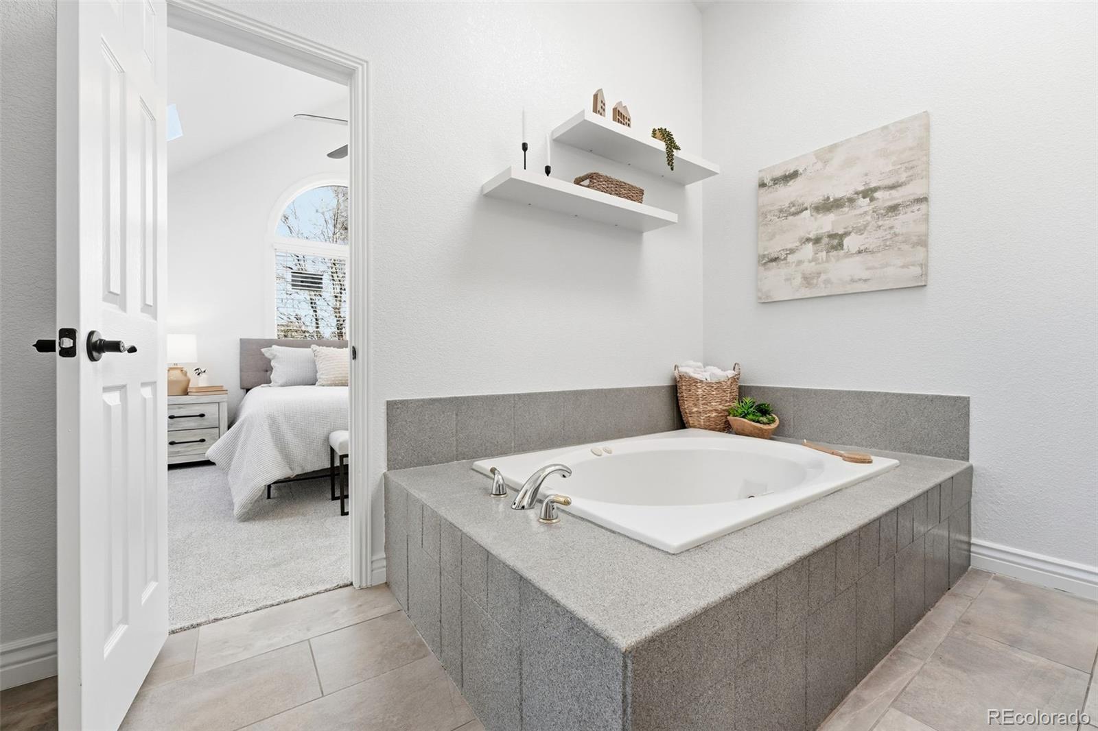 MLS Image #26 for 1661  trenton street,denver, Colorado