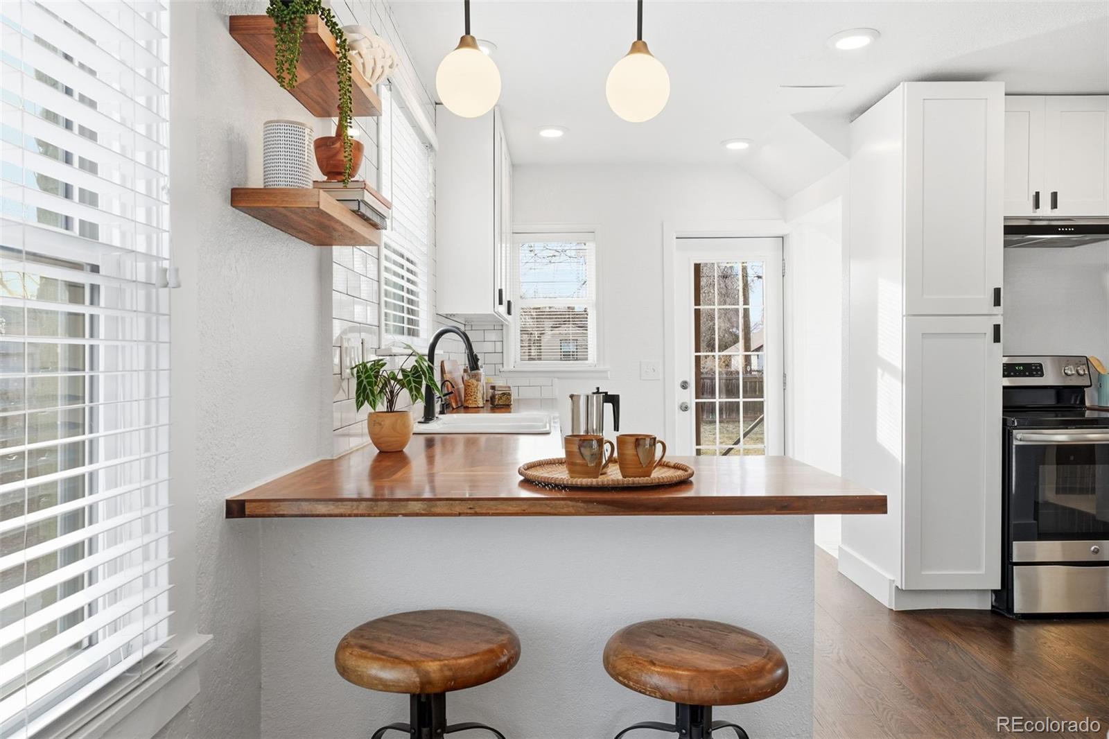 MLS Image #6 for 1661  trenton street,denver, Colorado