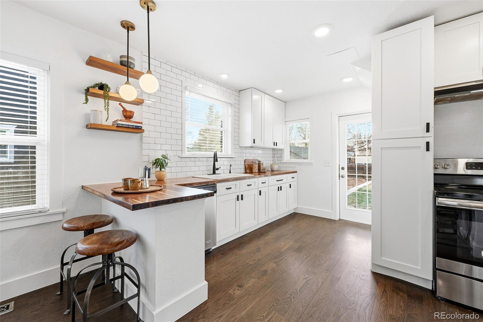 MLS Image #8 for 1661  trenton street,denver, Colorado