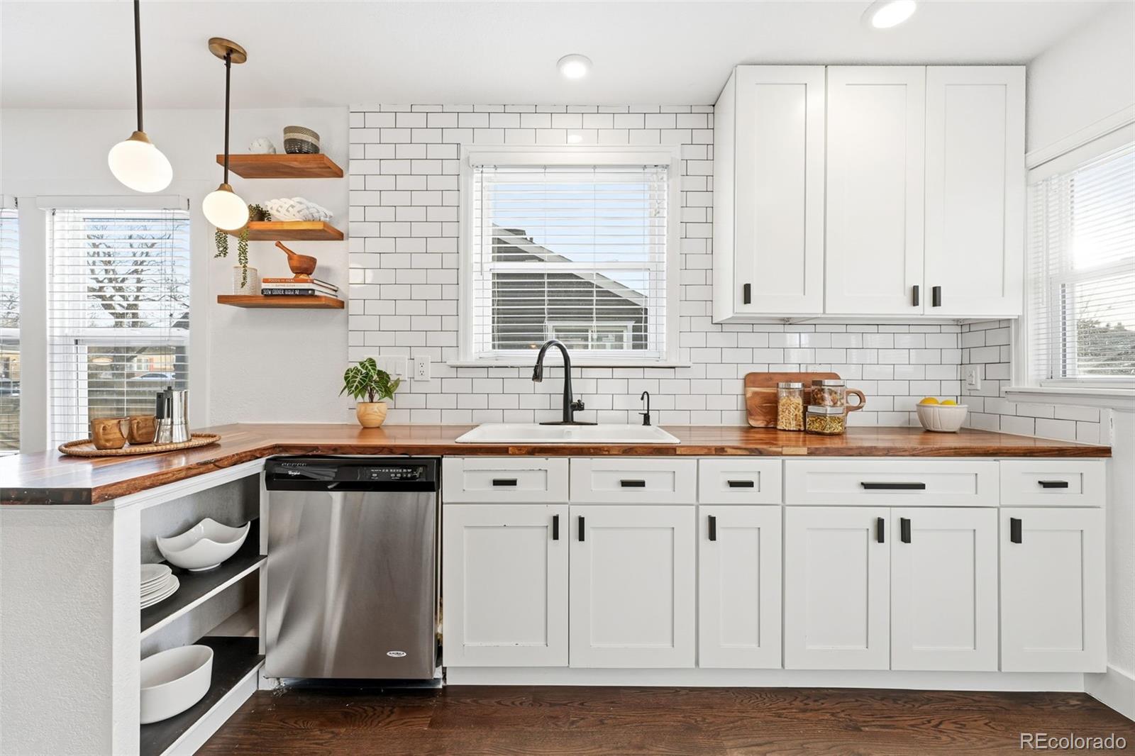 MLS Image #9 for 1661  trenton street,denver, Colorado