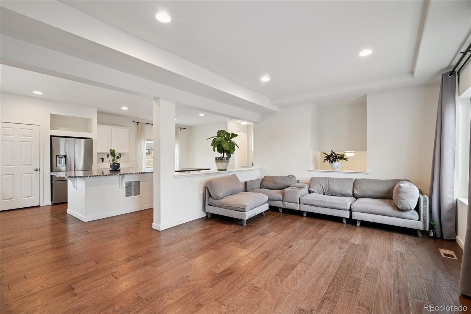 MLS Image #3 for 5442  danube street,denver, Colorado