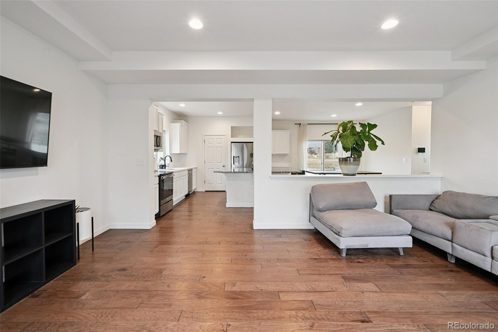 MLS Image #5 for 5442  danube street,denver, Colorado