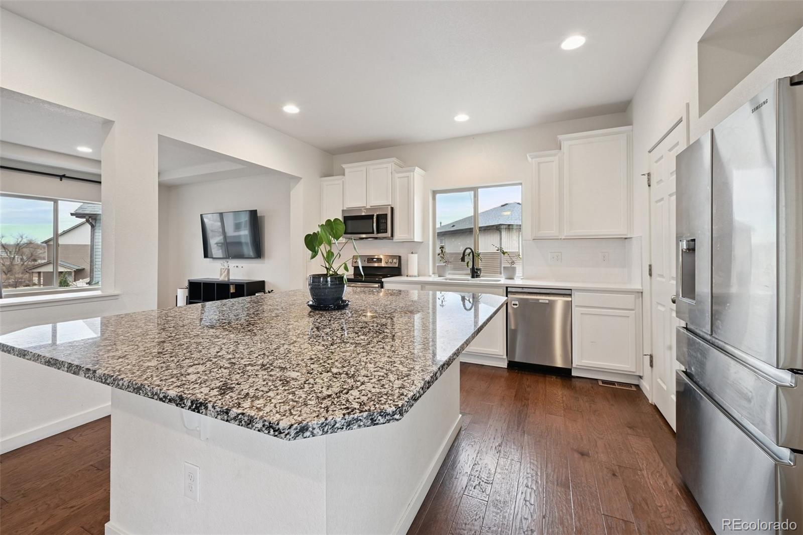 MLS Image #9 for 5442  danube street,denver, Colorado