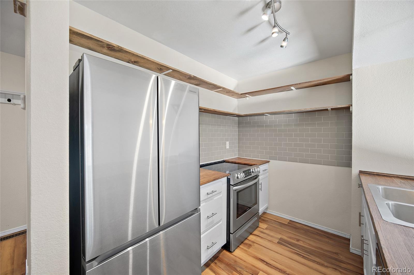 MLS Image #4 for 4279  hunting meadows circle 5,colorado springs, Colorado