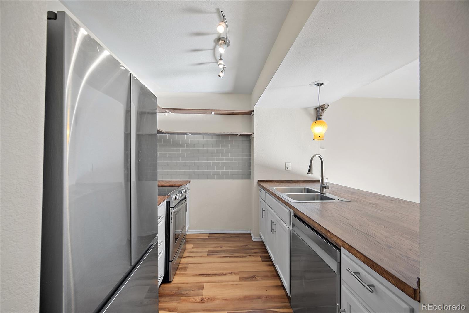 MLS Image #5 for 4279  hunting meadows circle 5,colorado springs, Colorado