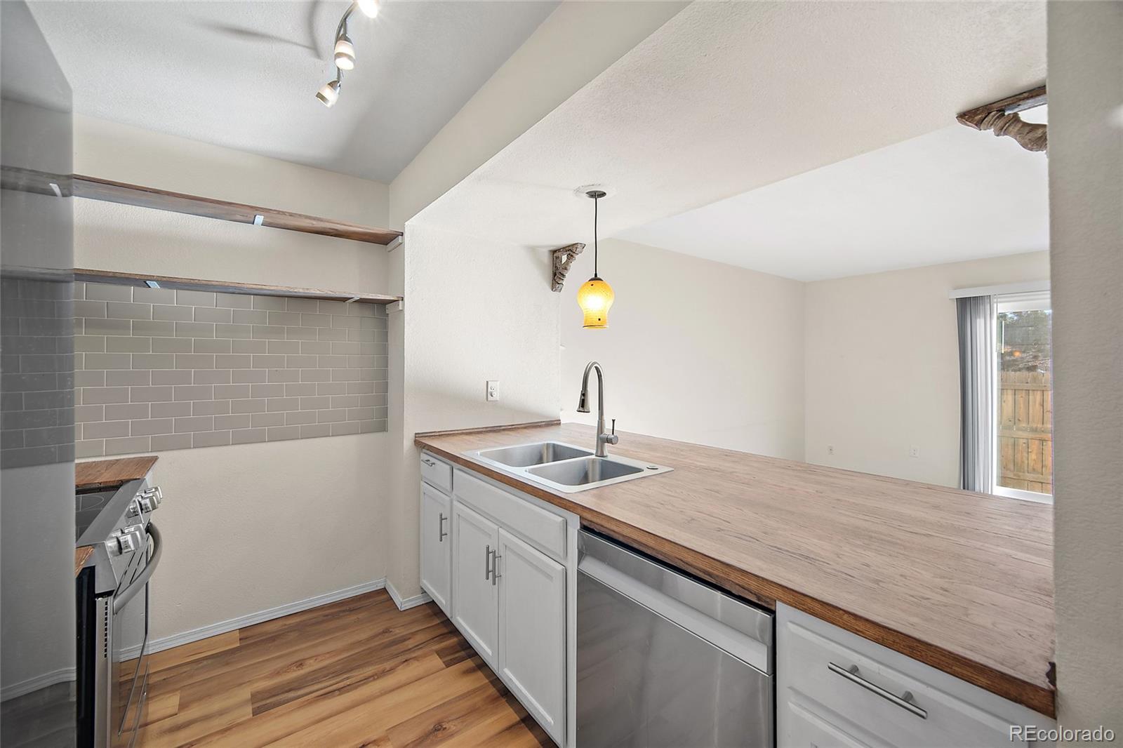 MLS Image #6 for 4279  hunting meadows circle 5,colorado springs, Colorado