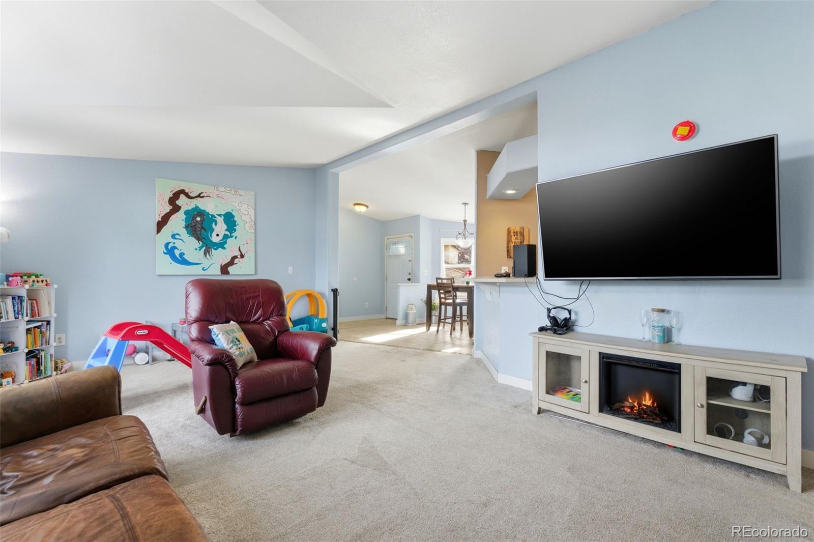 MLS Image #10 for 8137  lafayette street,denver, Colorado