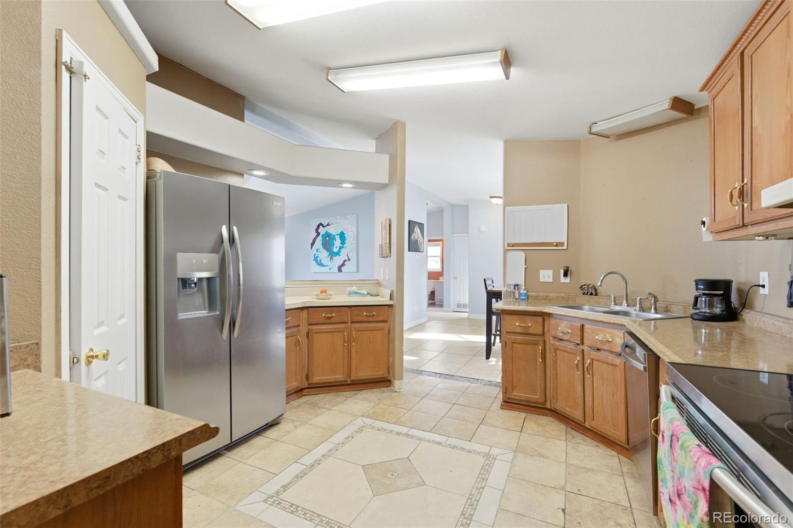 MLS Image #14 for 8137  lafayette street,denver, Colorado