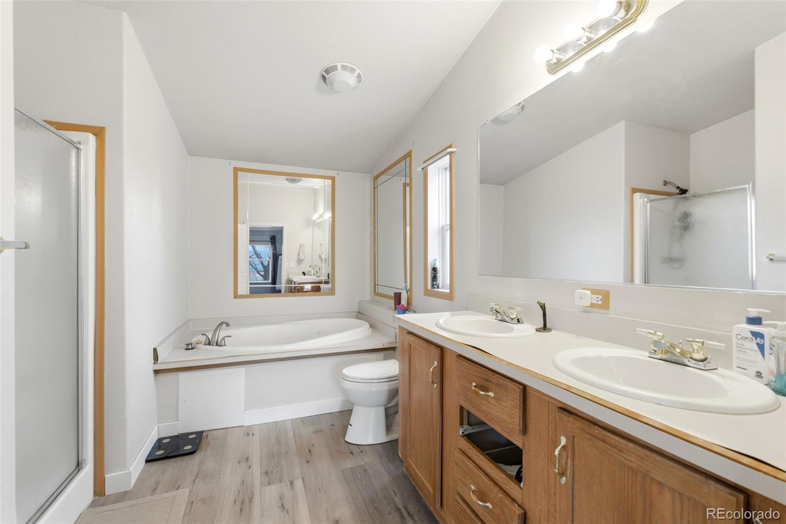 MLS Image #18 for 8137  lafayette street,denver, Colorado
