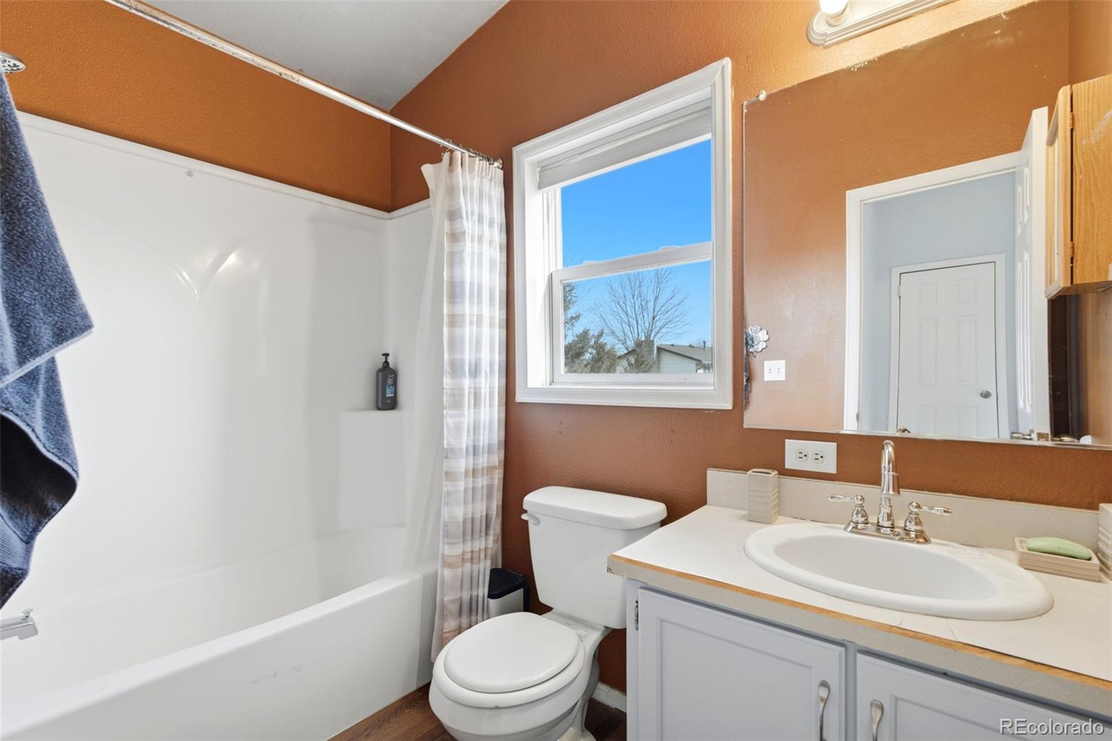 MLS Image #22 for 8137  lafayette street,denver, Colorado