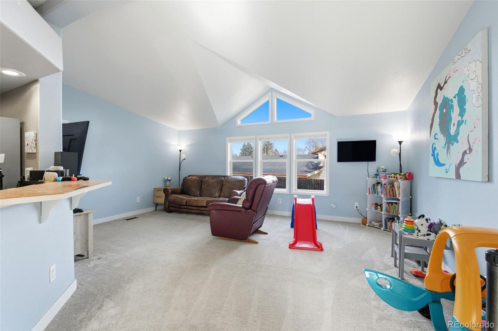 MLS Image #6 for 8137  lafayette street,denver, Colorado