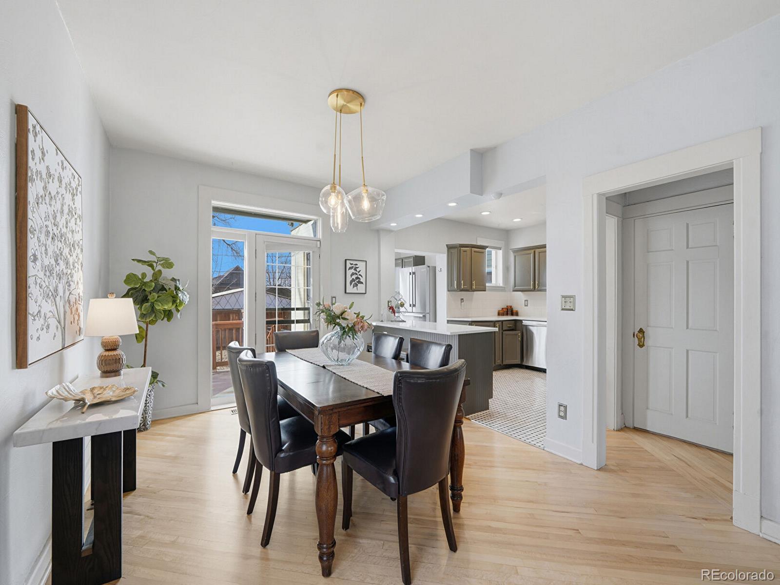 MLS Image #11 for 417 s ogden street,denver, Colorado