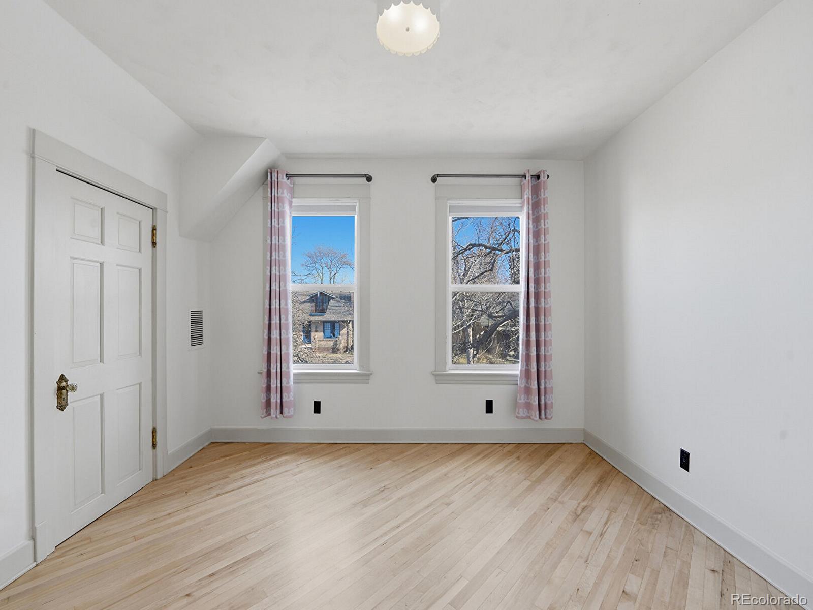 MLS Image #25 for 417 s ogden street,denver, Colorado