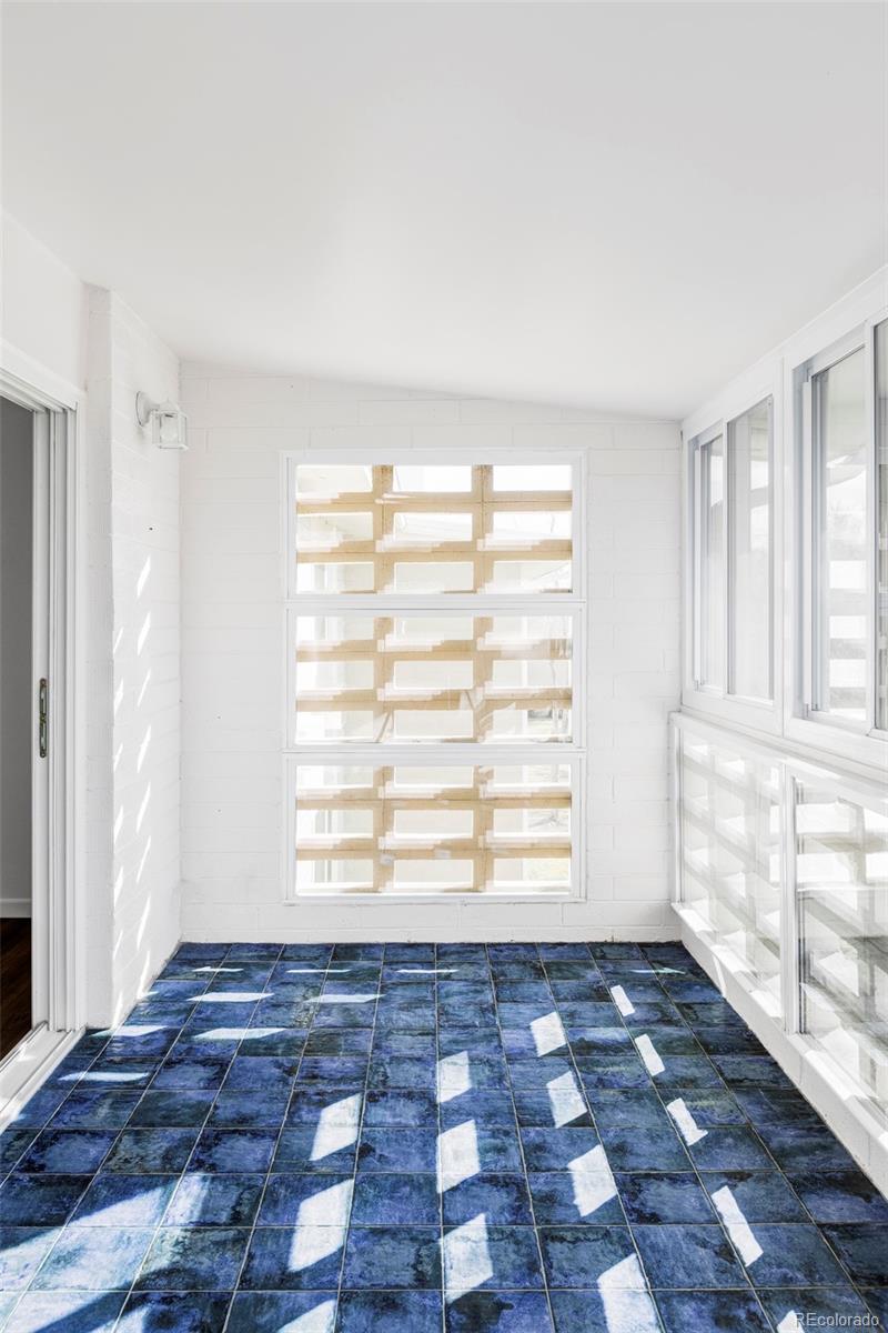 MLS Image #11 for 705 s alton way,denver, Colorado