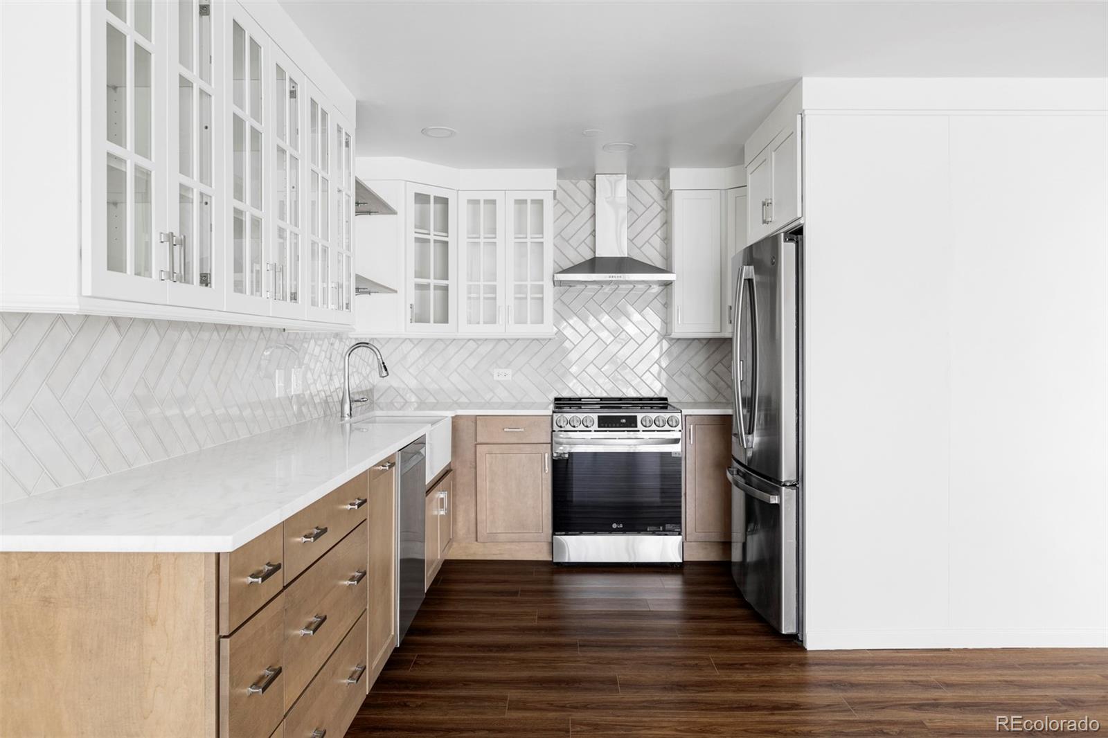 MLS Image #5 for 705 s alton way,denver, Colorado