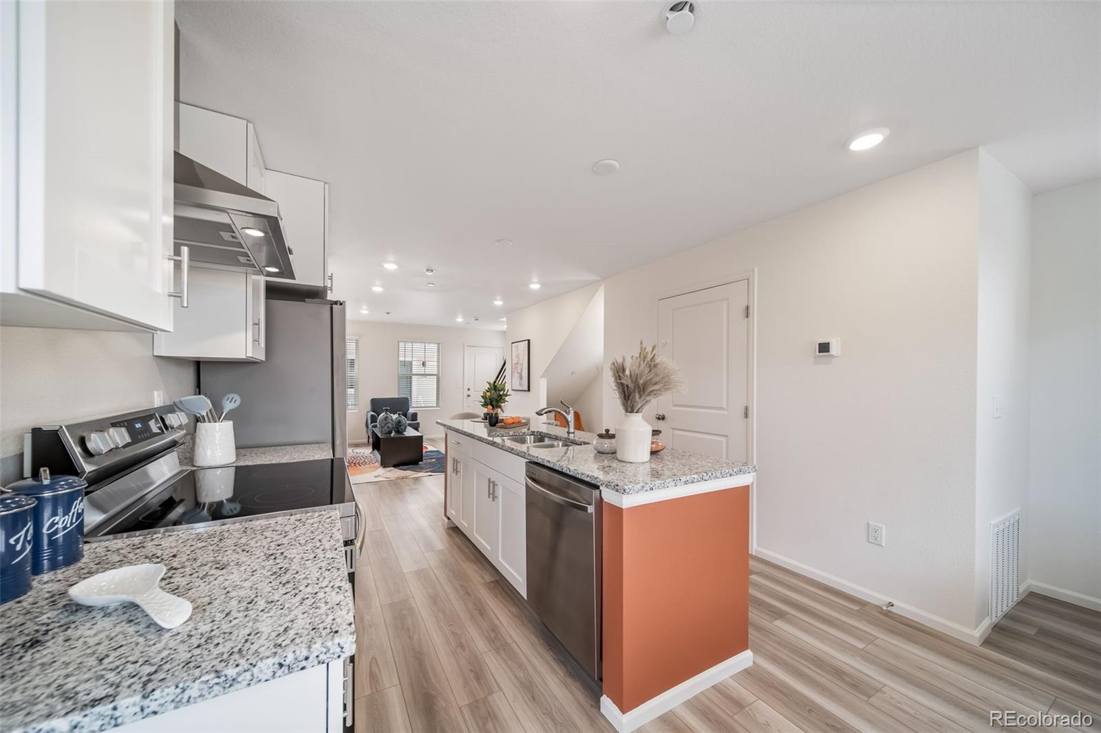 MLS Image #4 for 12907 e 103rd avenue,commerce city, Colorado