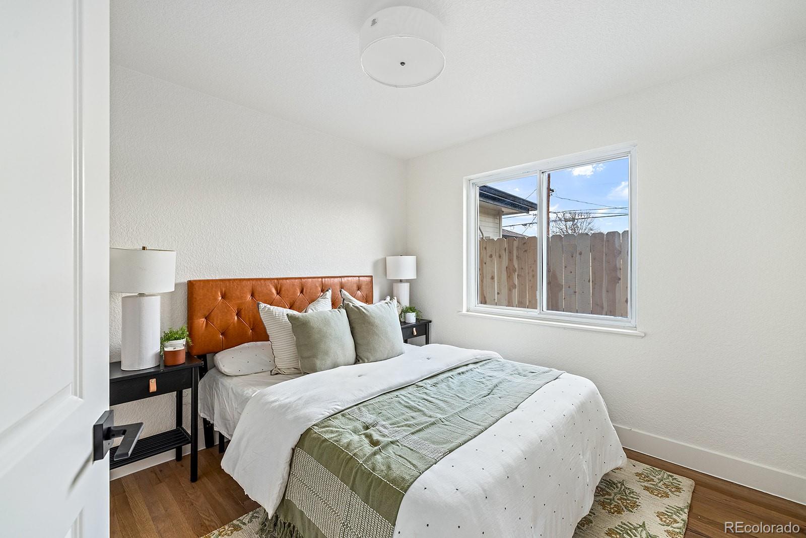 MLS Image #10 for 754  dahlia street,denver, Colorado