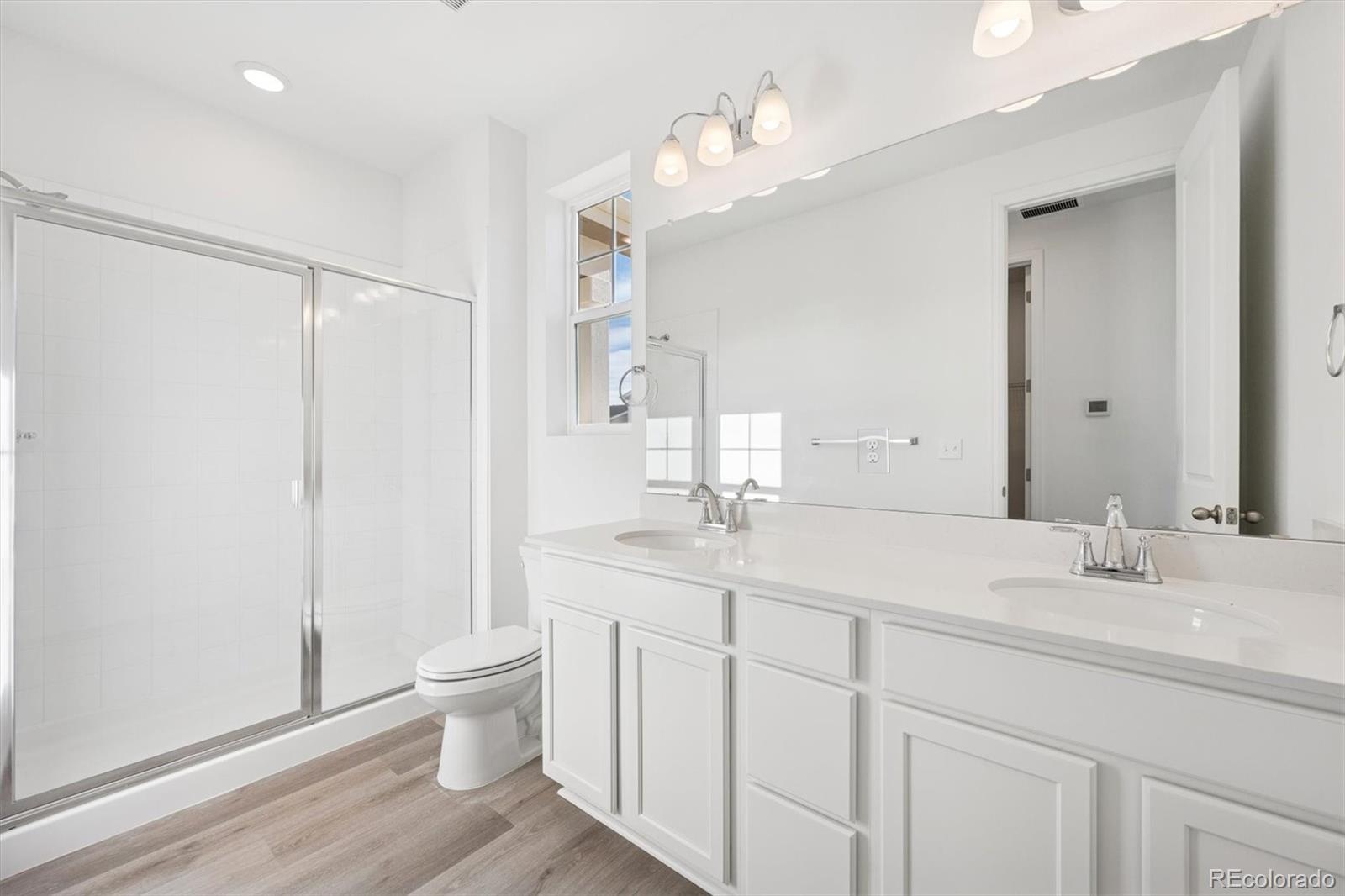 MLS Image #9 for 24716 e 41st avenue,aurora, Colorado