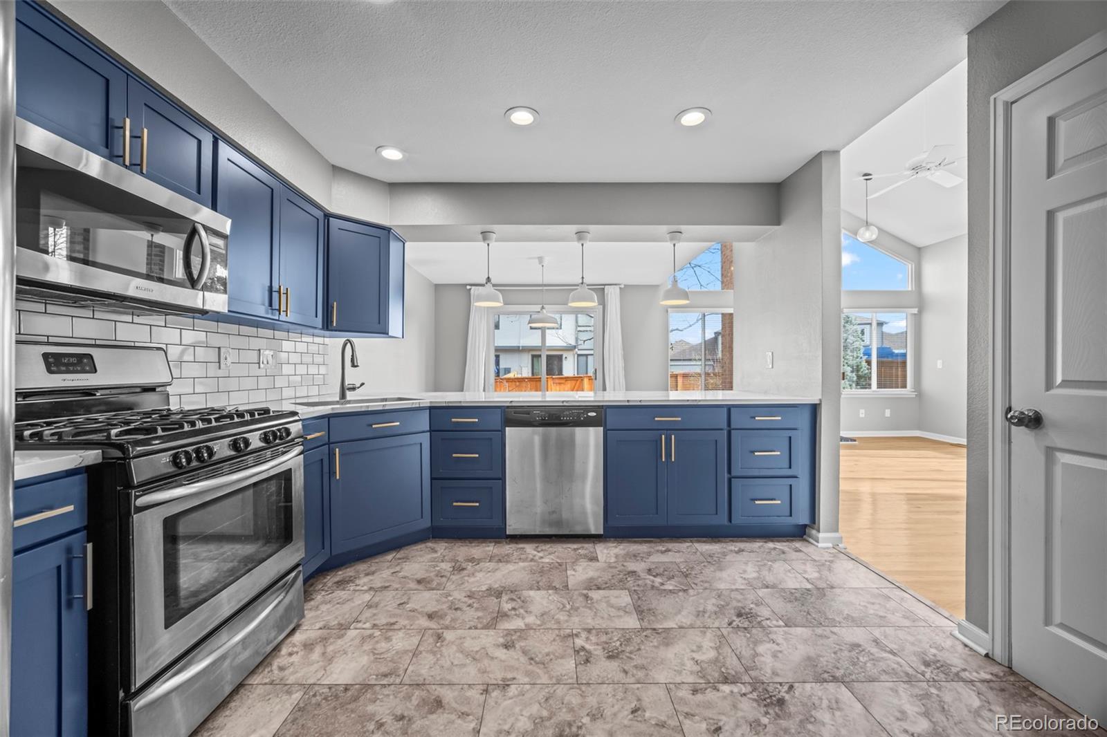 MLS Image #12 for 6310 s harrison way ,centennial, Colorado
