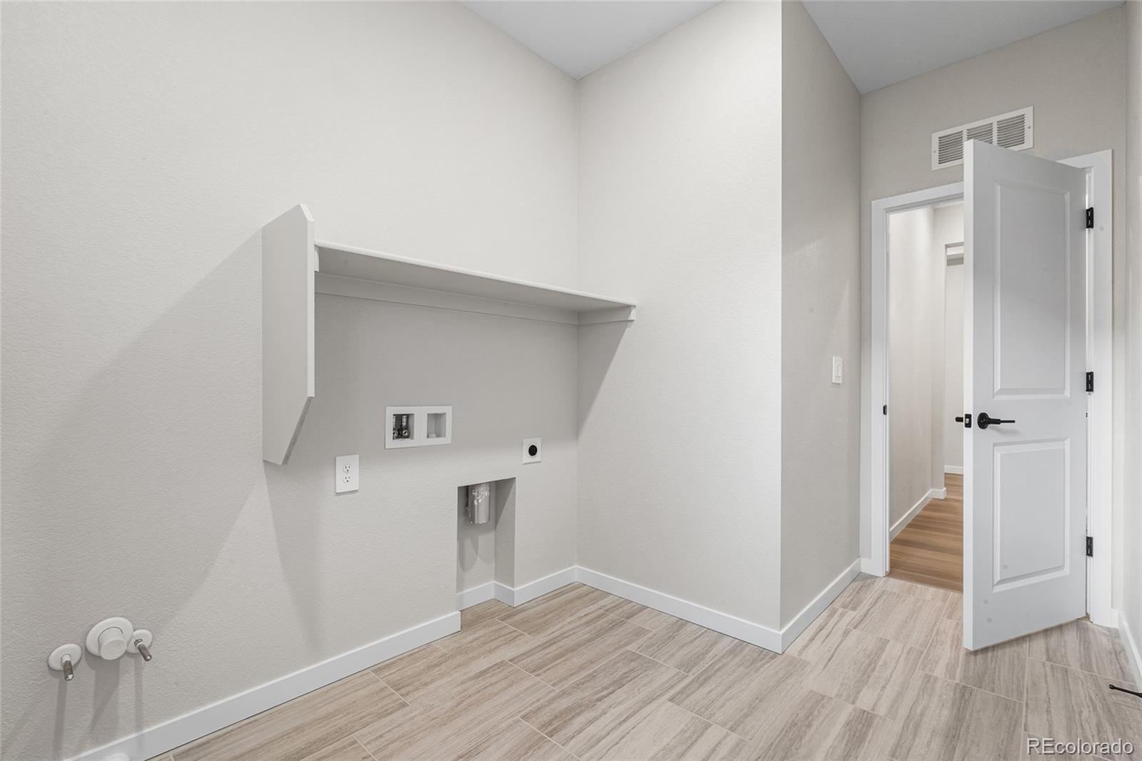 MLS Image #16 for 39920  congress lane,elizabeth, Colorado