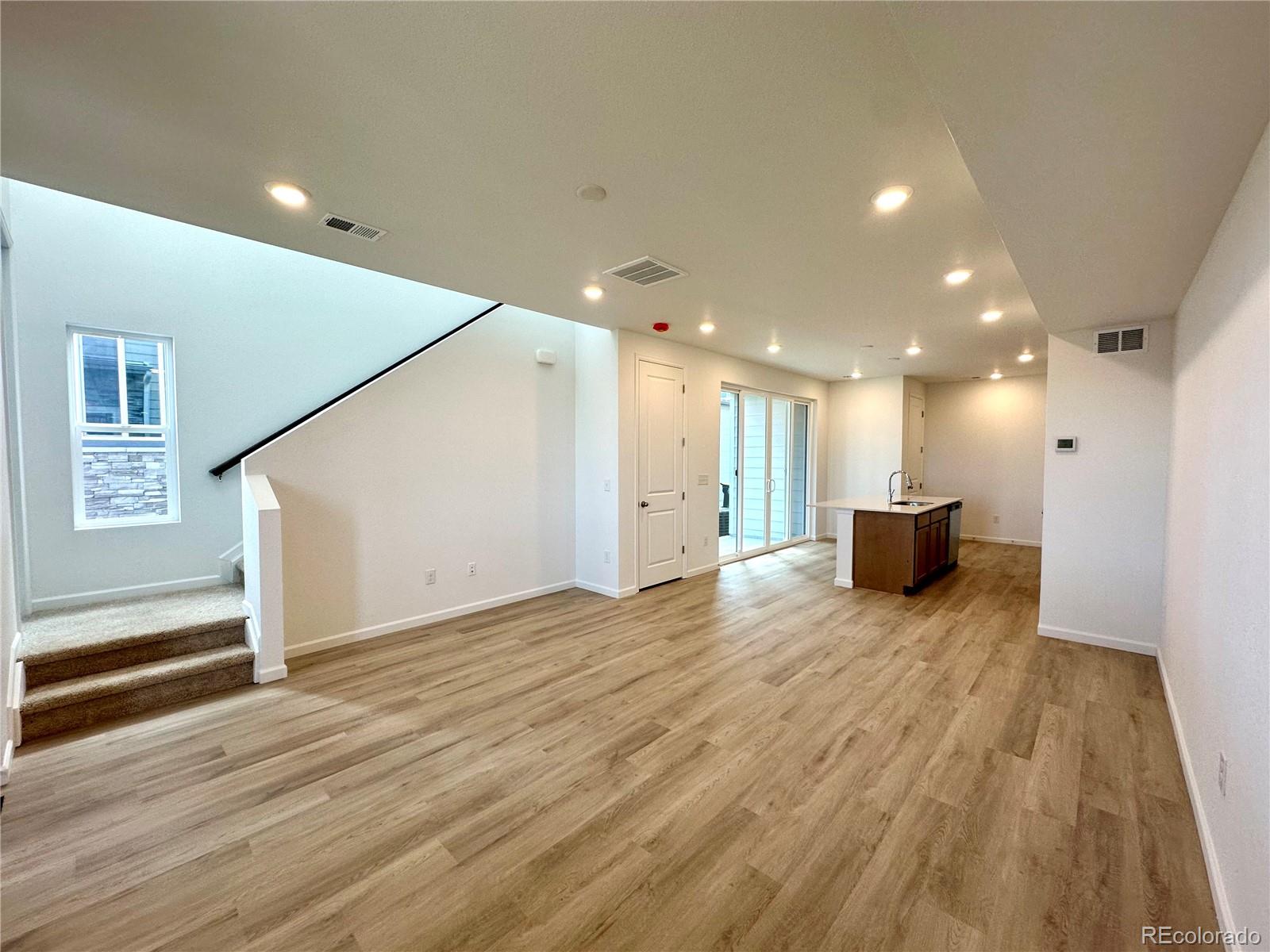 MLS Image #1 for 6641 n netherland street,aurora, Colorado