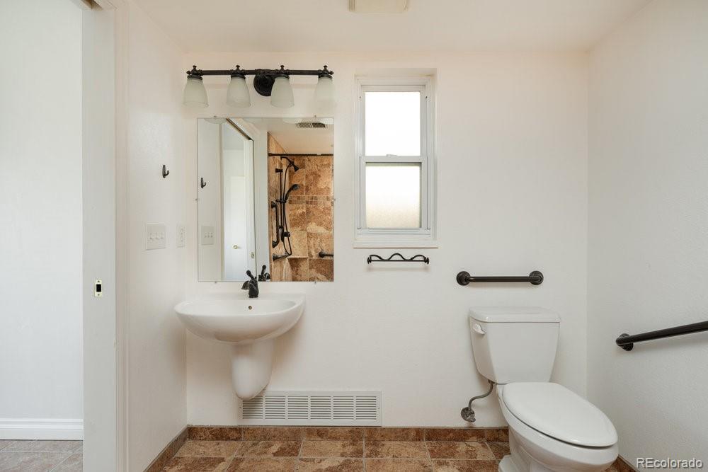 MLS Image #20 for 702  scranton court,aurora, Colorado
