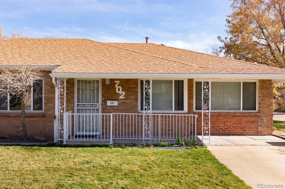 MLS Image #3 for 702  scranton court,aurora, Colorado