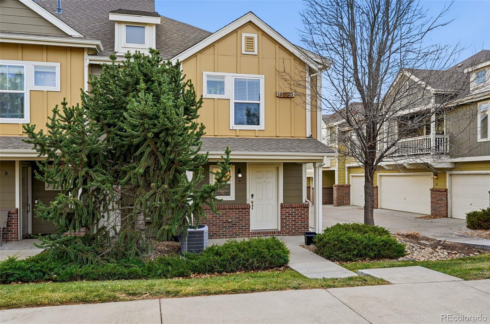 MLS Image #6 for 11855  oak hill way,commerce city, Colorado
