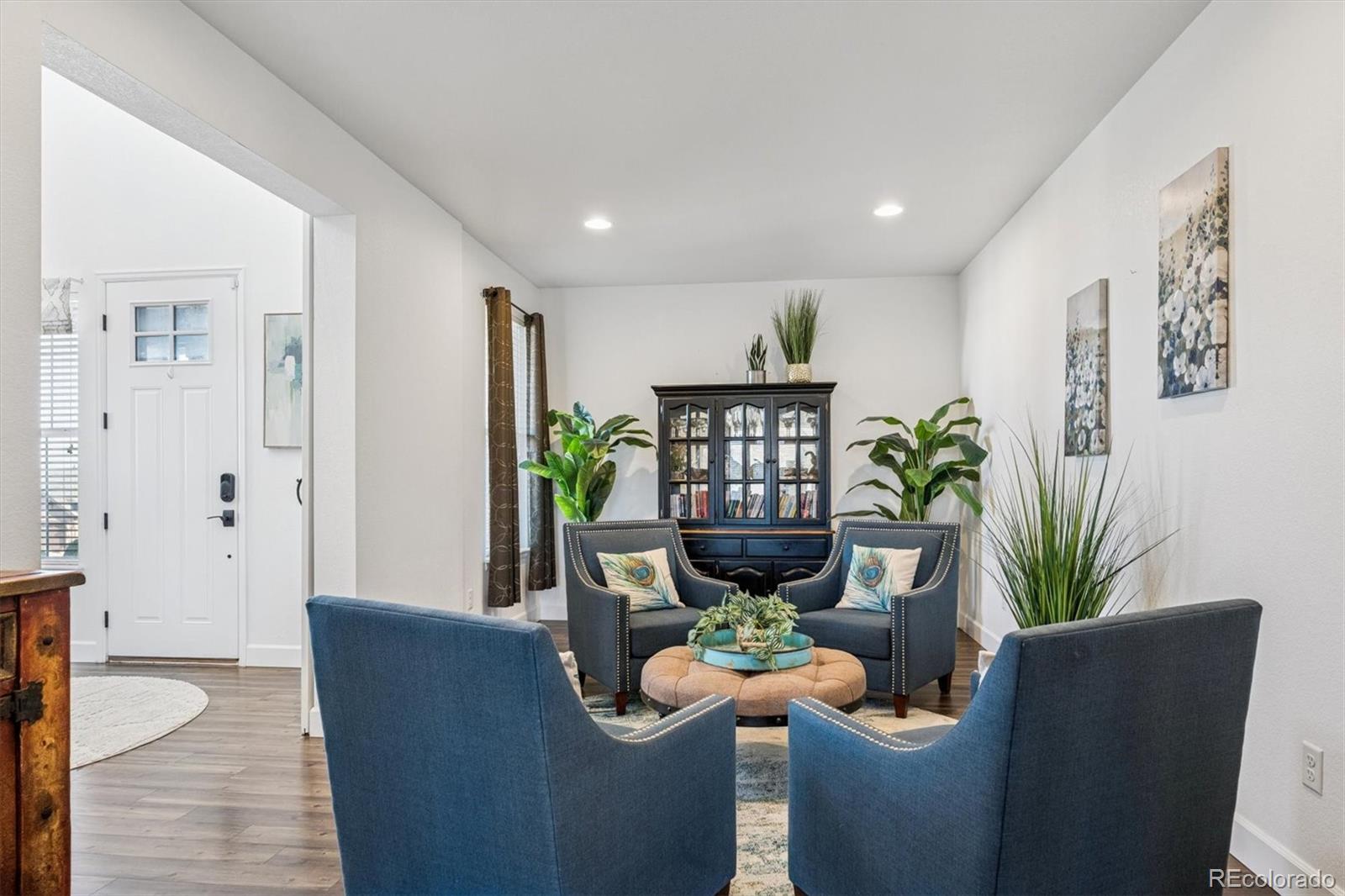 MLS Image #3 for 7855 s grand baker street,aurora, Colorado