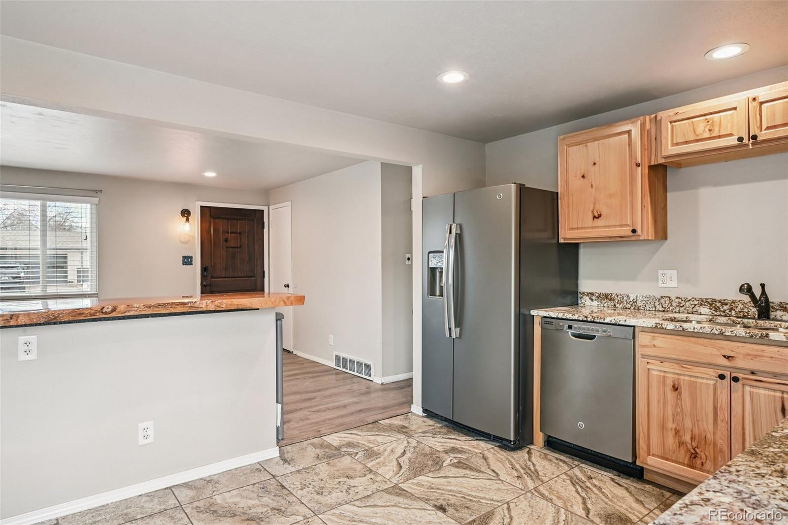 MLS Image #12 for 1556 s field court,lakewood, Colorado