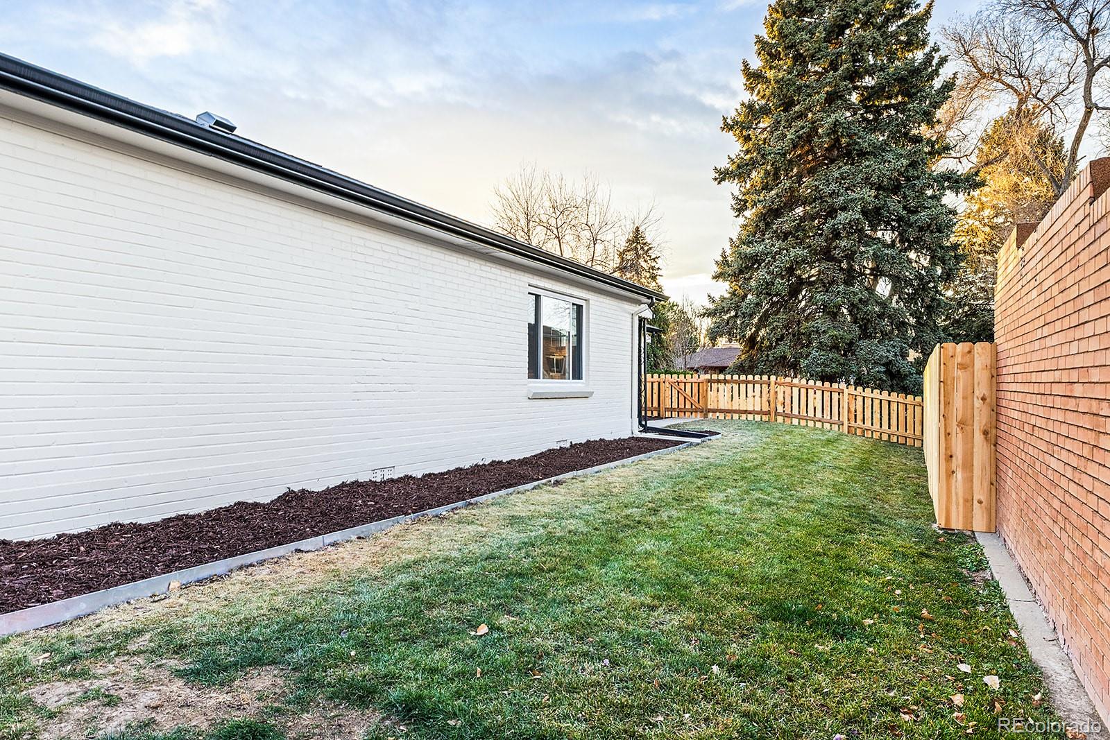 MLS Image #14 for 766  dahlia street,denver, Colorado