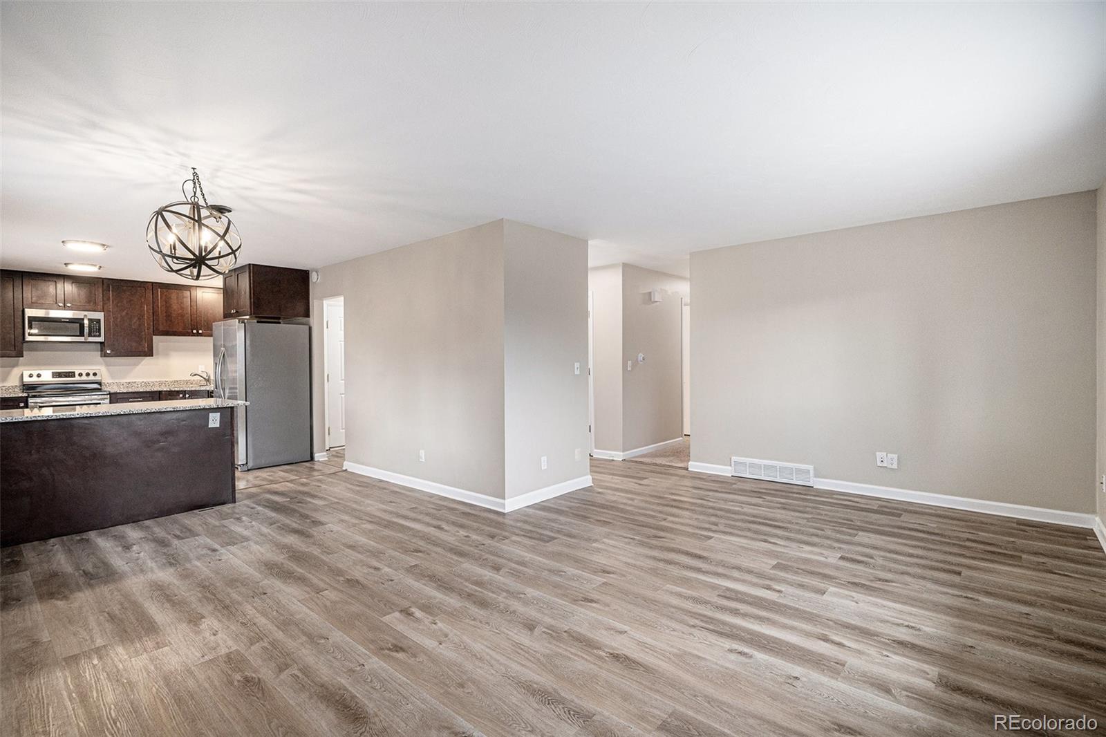 MLS Image #6 for 3038 s xenia court,denver, Colorado