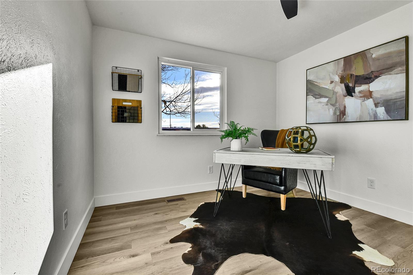 MLS Image #19 for 14690 e 43rd avenue,denver, Colorado