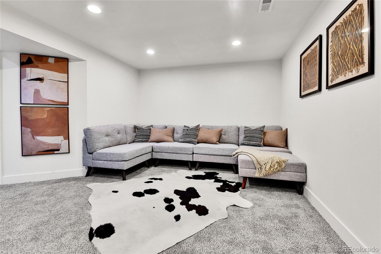 MLS Image #22 for 14690 e 43rd avenue,denver, Colorado