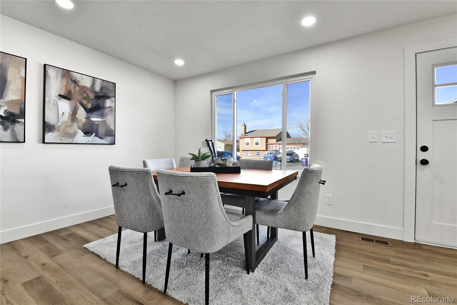 MLS Image #6 for 14690 e 43rd avenue,denver, Colorado