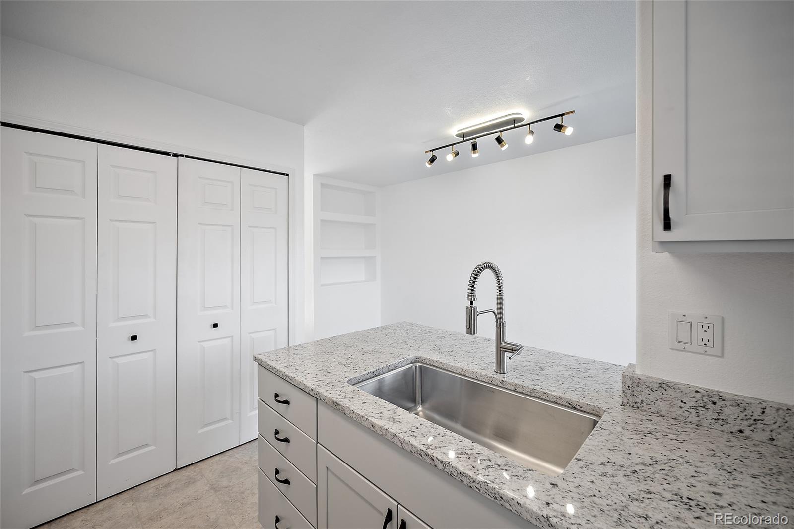 MLS Image #13 for 6225  colony circle ,colorado springs, Colorado