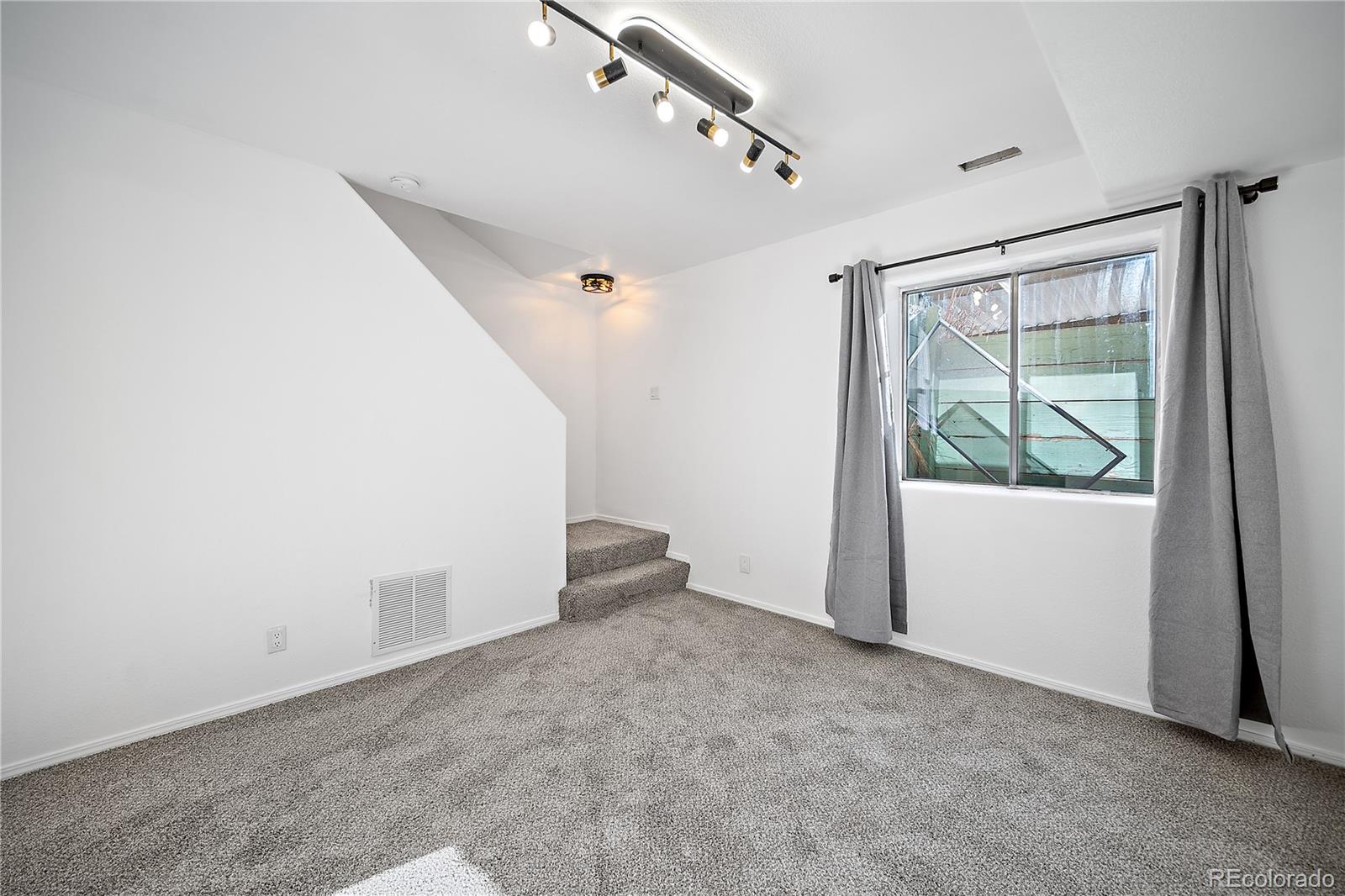 MLS Image #15 for 6225  colony circle ,colorado springs, Colorado