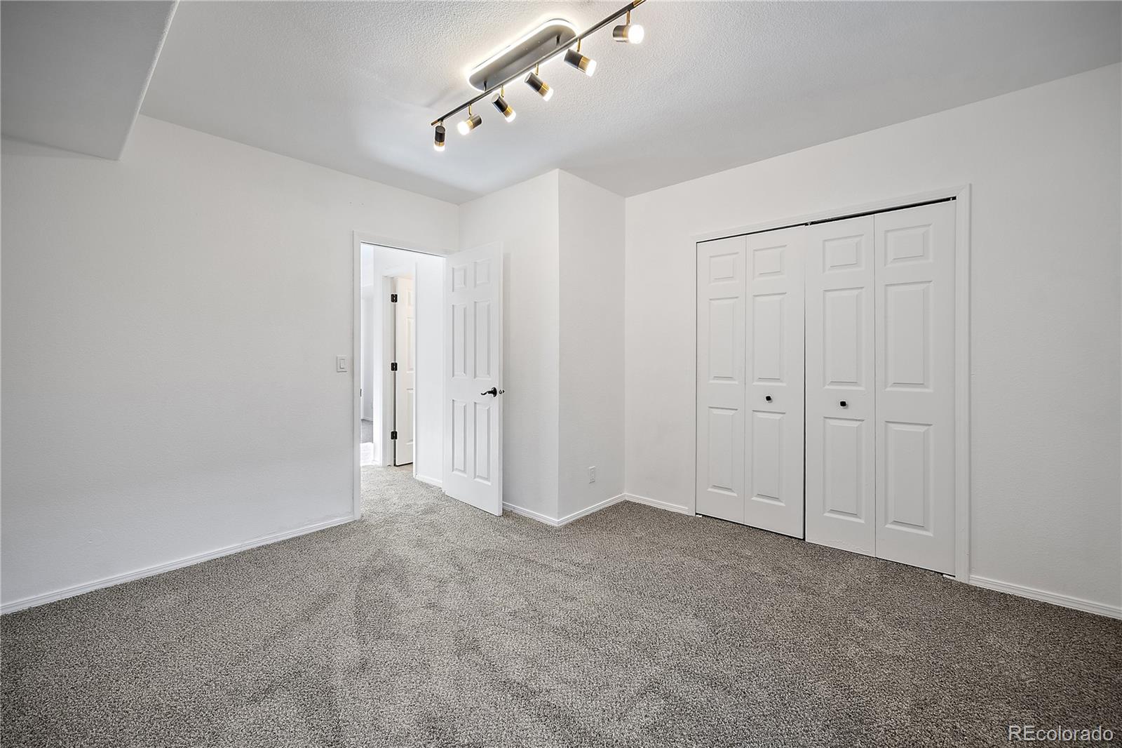 MLS Image #18 for 6225  colony circle ,colorado springs, Colorado