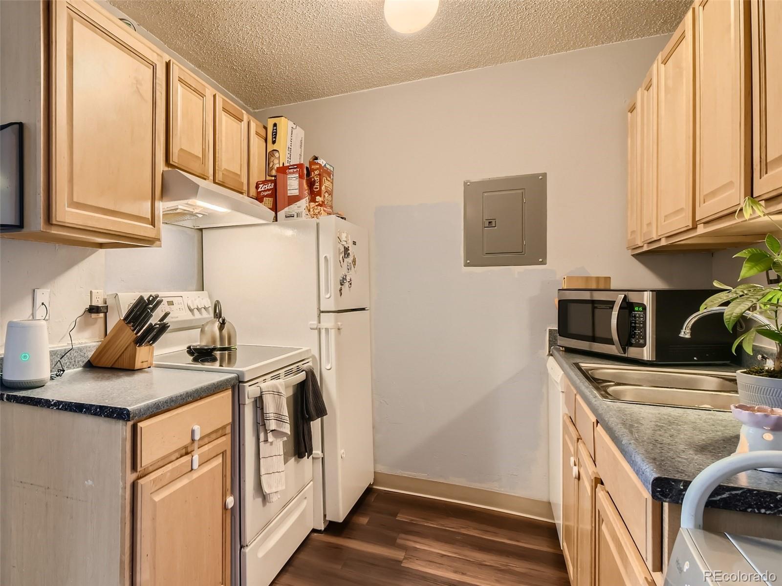 MLS Image #5 for 10211  ura lane 7-303,thornton, Colorado