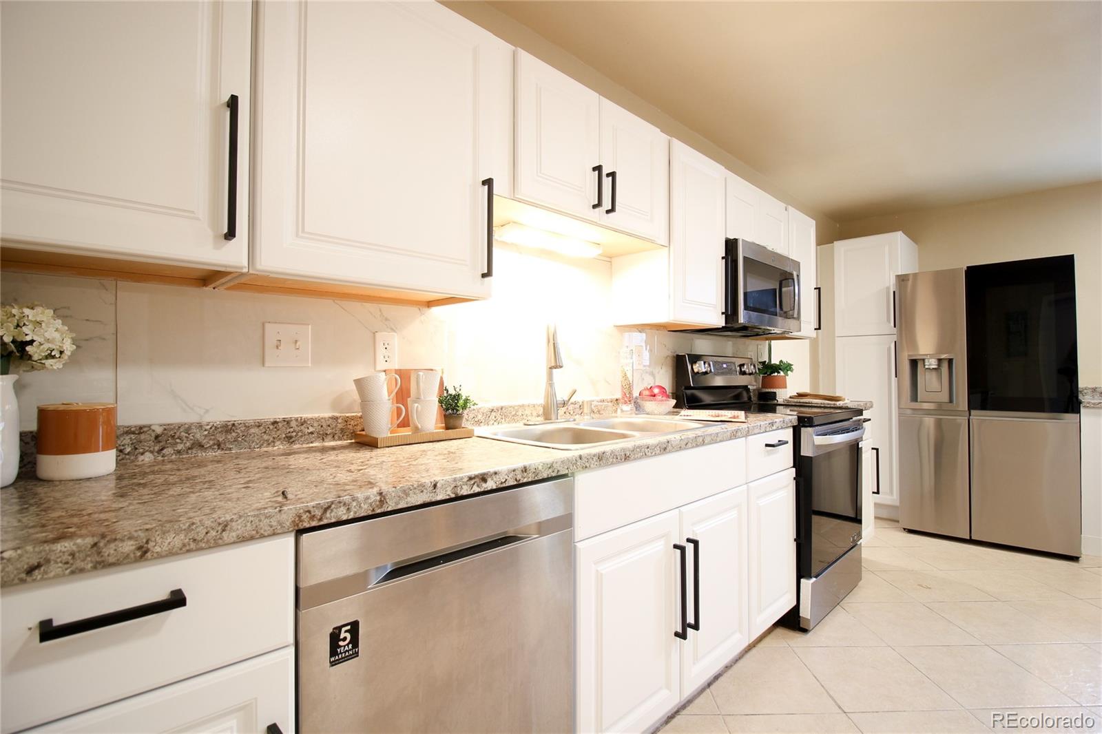 MLS Image #19 for 1373  florence street,aurora, Colorado