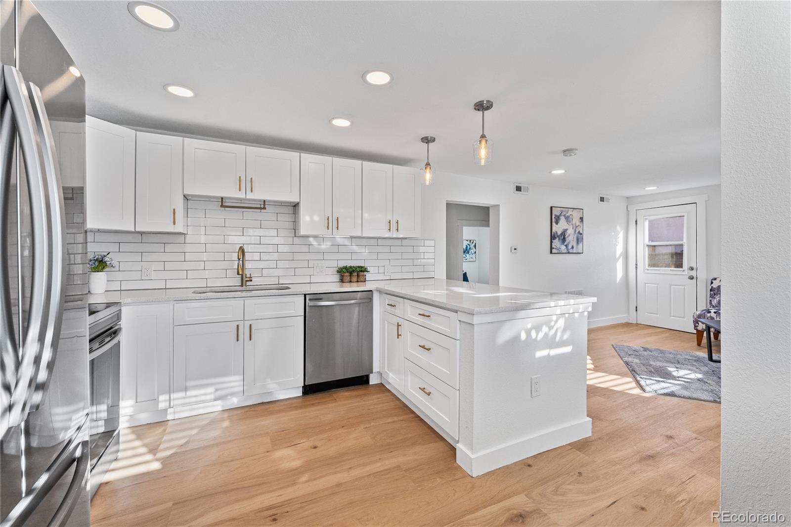 MLS Image #13 for 3381 w center avenue,denver, Colorado