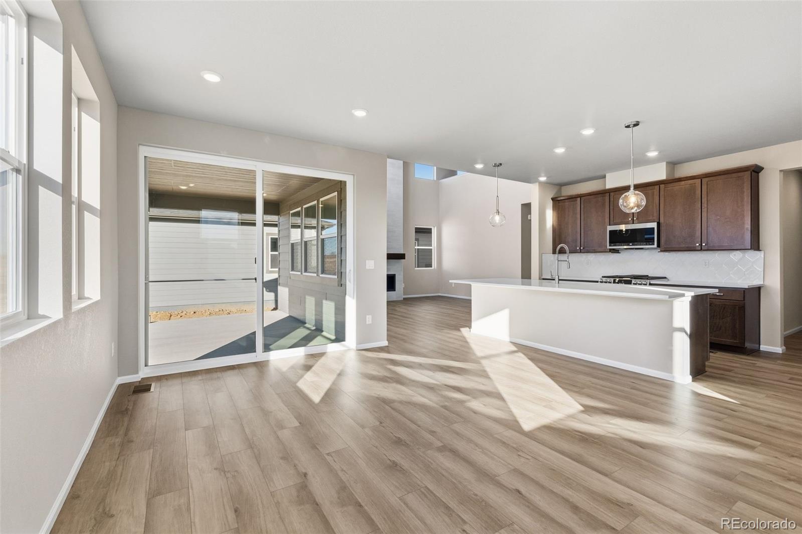 MLS Image #6 for 15333  poplar street,thornton, Colorado
