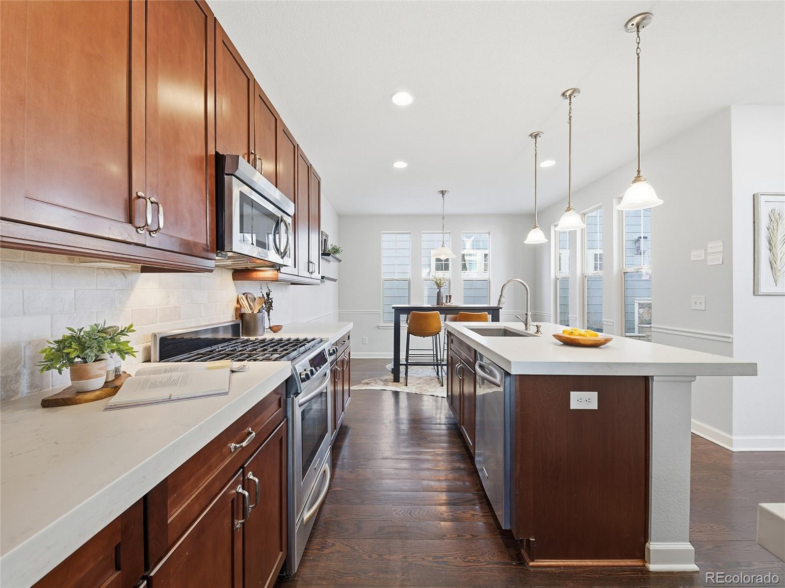 MLS Image #9 for 3656  akron street,denver, Colorado