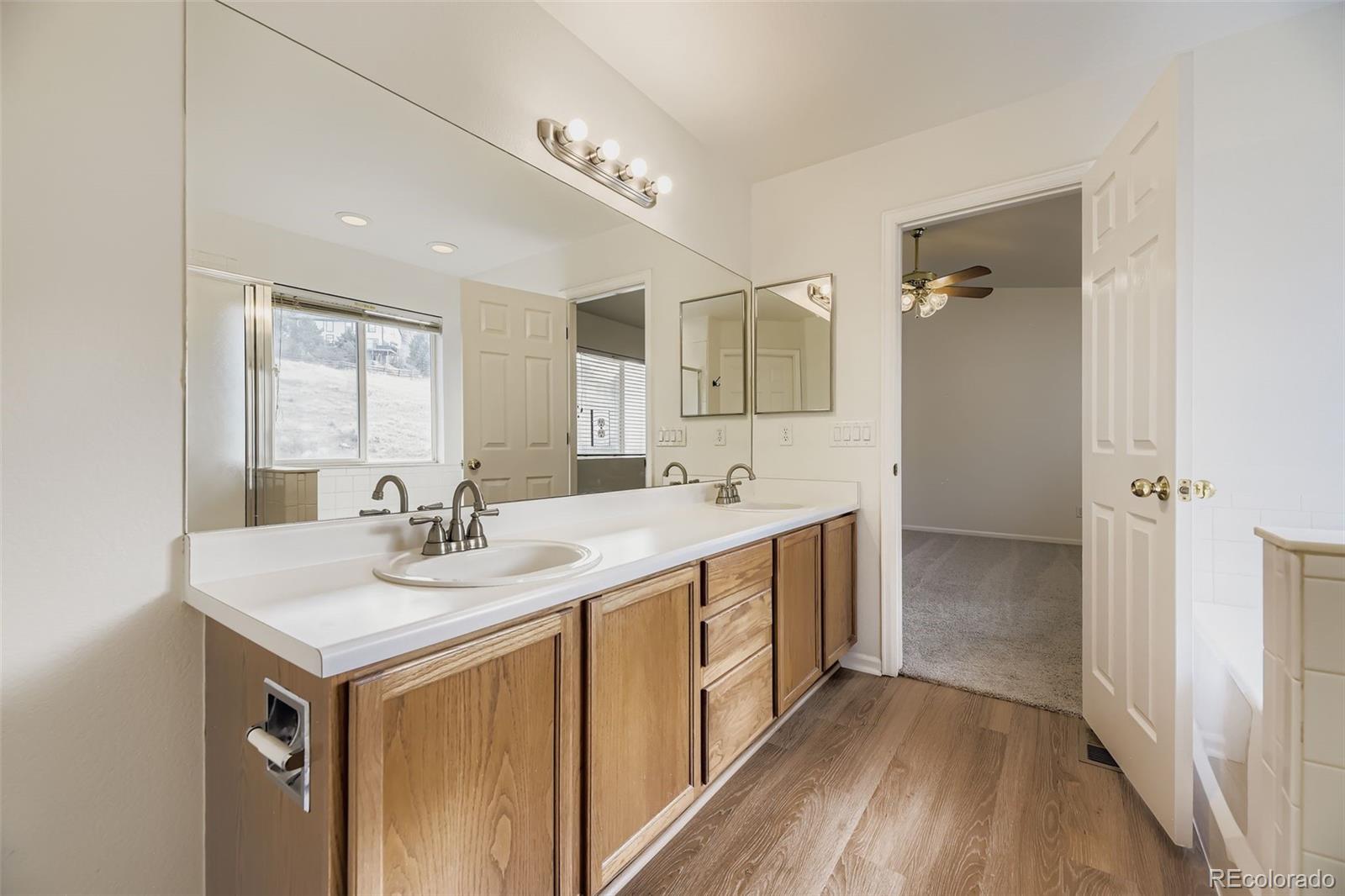 MLS Image #15 for 7081  pine hills way,littleton, Colorado
