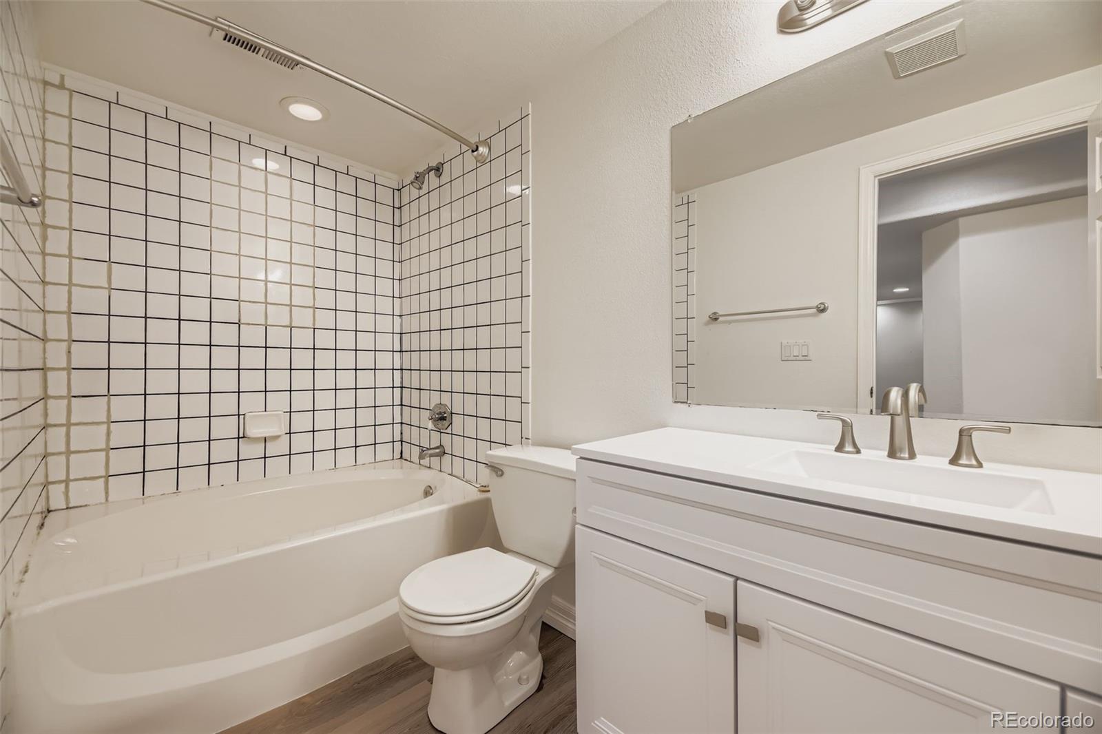 MLS Image #27 for 7081  pine hills way,littleton, Colorado