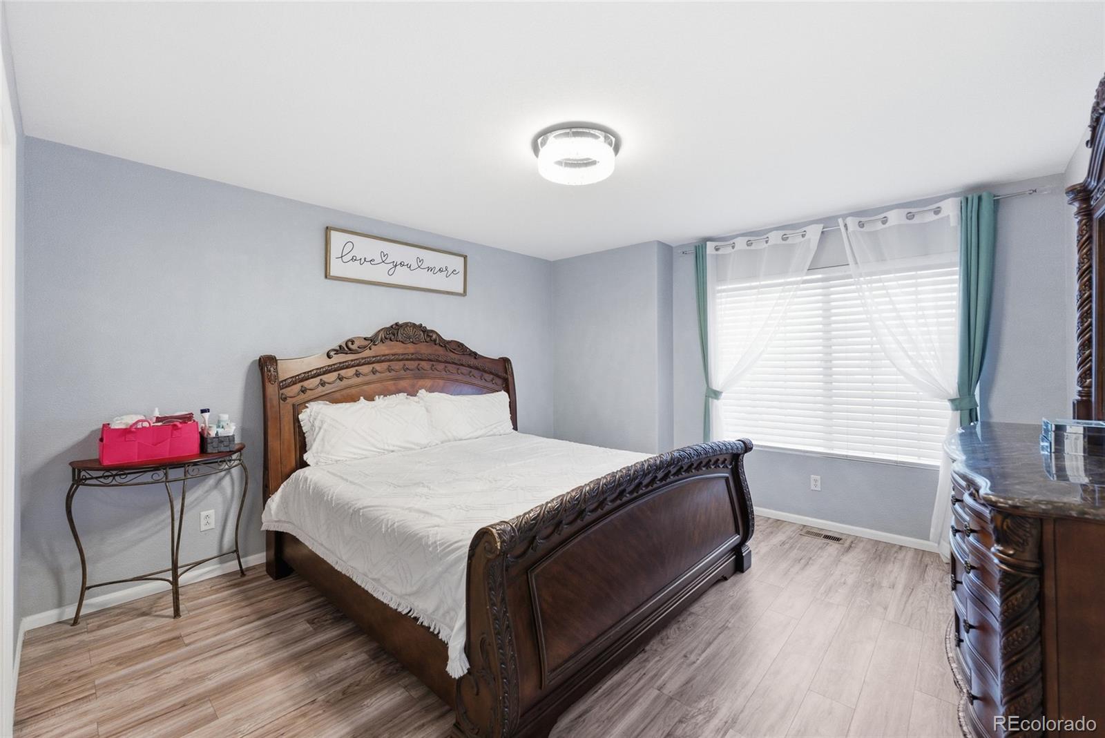 MLS Image #18 for 5567  netherland court,denver, Colorado