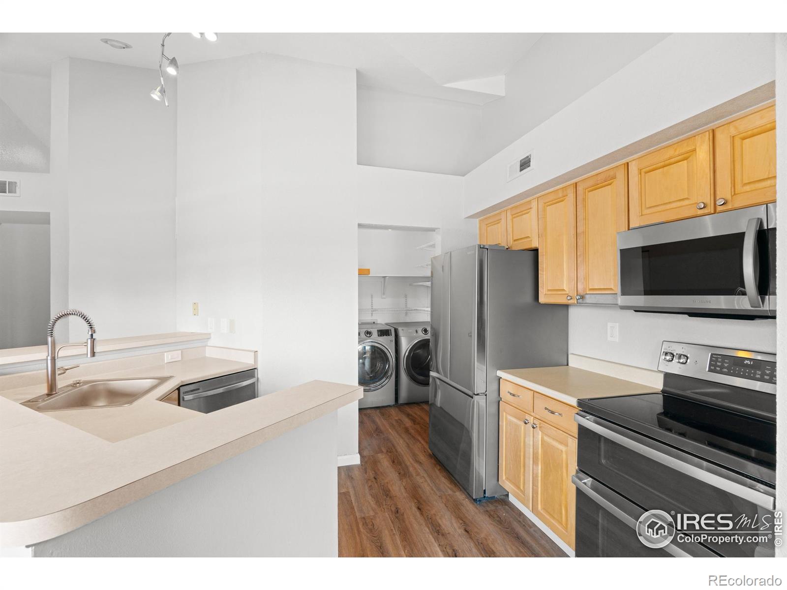 MLS Image #6 for 6001 s yosemite street j301,greenwood village, Colorado