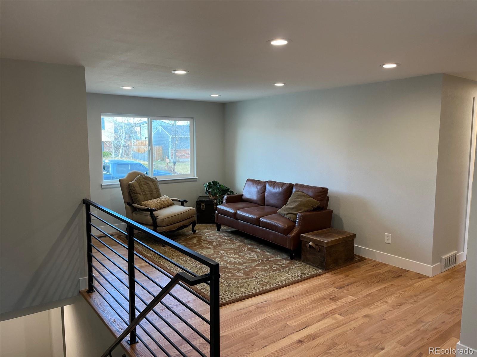 MLS Image #3 for 4900 s garrison street,littleton, Colorado