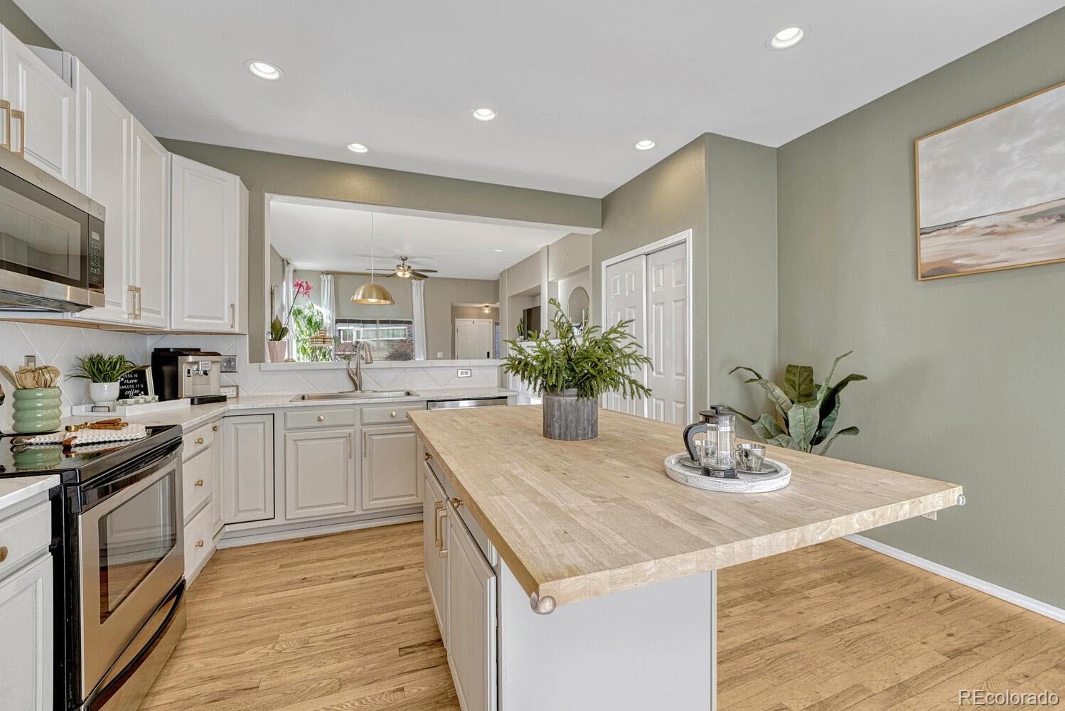 MLS Image #17 for 566  oxbow drive,monument, Colorado